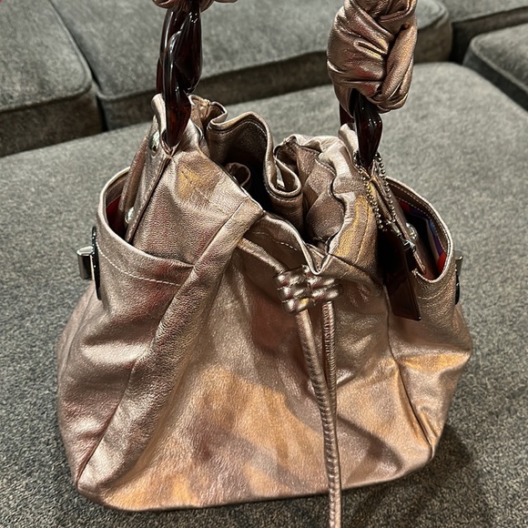 Metallic pink leather Coach bag used one day - Picture 10 of 11